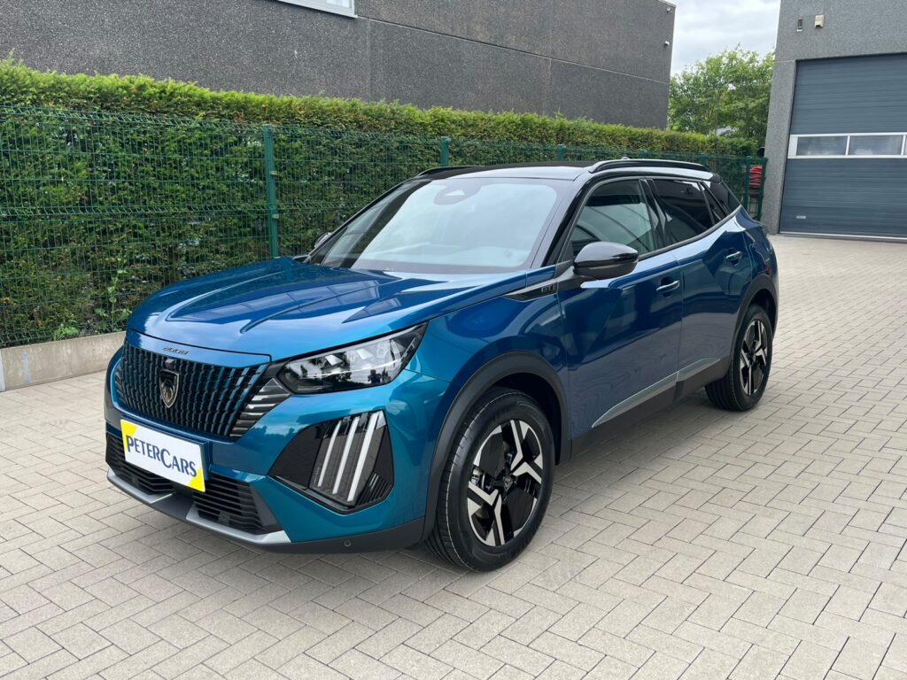 PEUGEOT 2008 GT