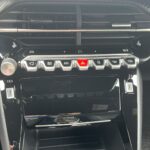 PEUGEOT 2008 GT full