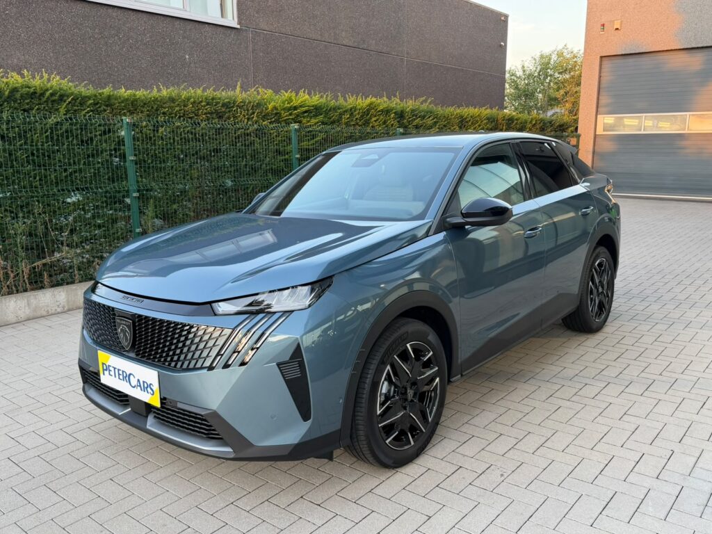 PEUGEOT 3008 ALLURE MILD HYBRIDE